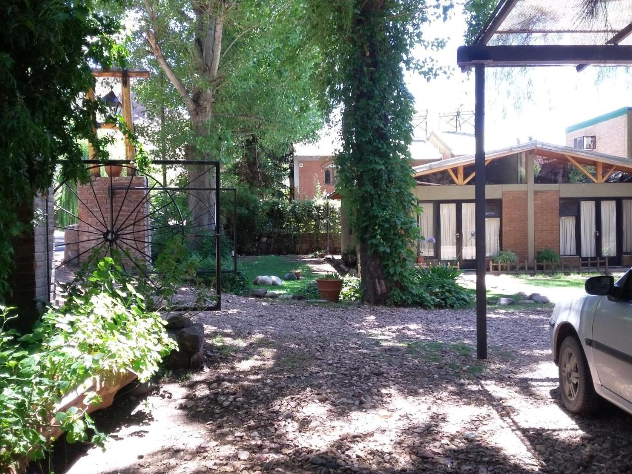 Alojamento de Turismo Selvagem Balcon Del Atuel Valle Grande (Mendoza)